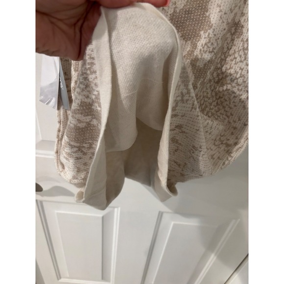 Chico's Zenergy Tank Top Snakeskin Print Sleeveless Cotton Cashmere Size 0 - Picture 7 of 7